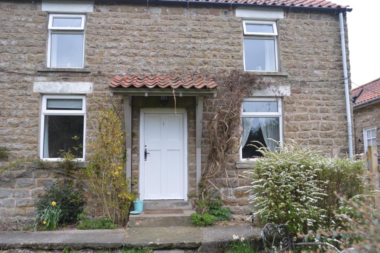 Middlehead Cottages Pickering Eksteriør bilde